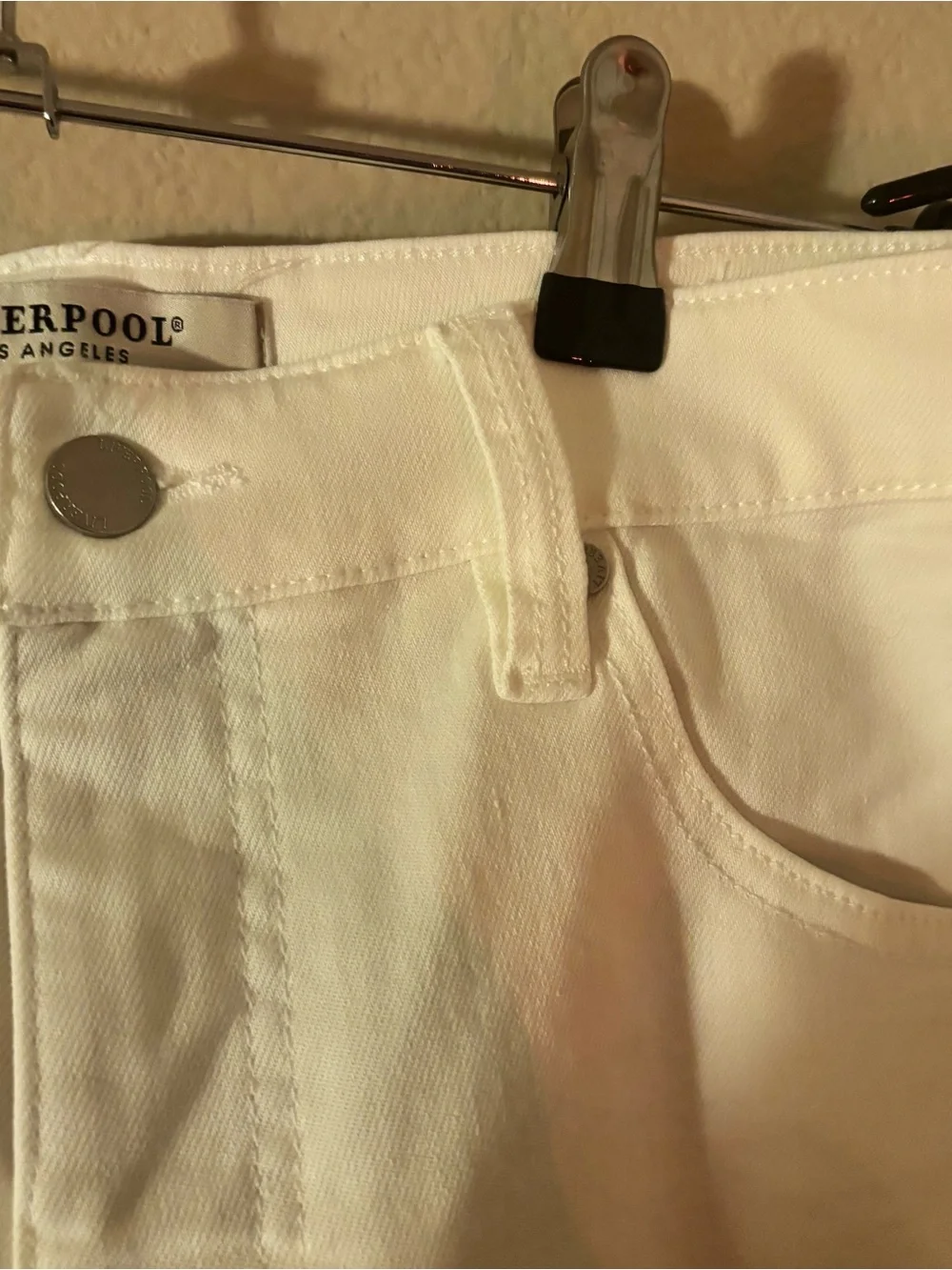 Liverpool Los Angeles High Rise A-Line Fray Hem Denim Shorts Size 8